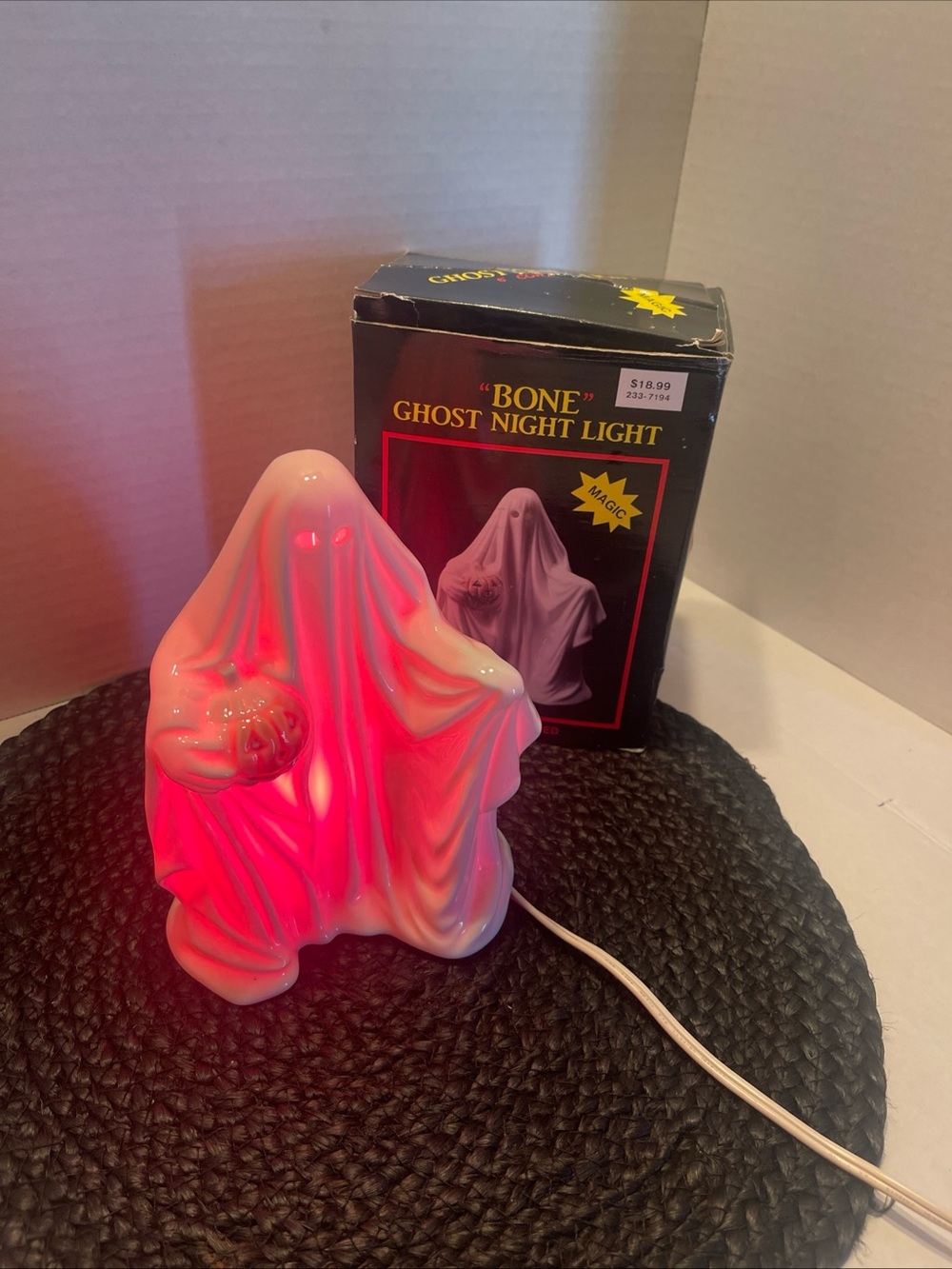 Vintage Bone" Ghost Night Light - Pink Ceramic Halloween Lamp
